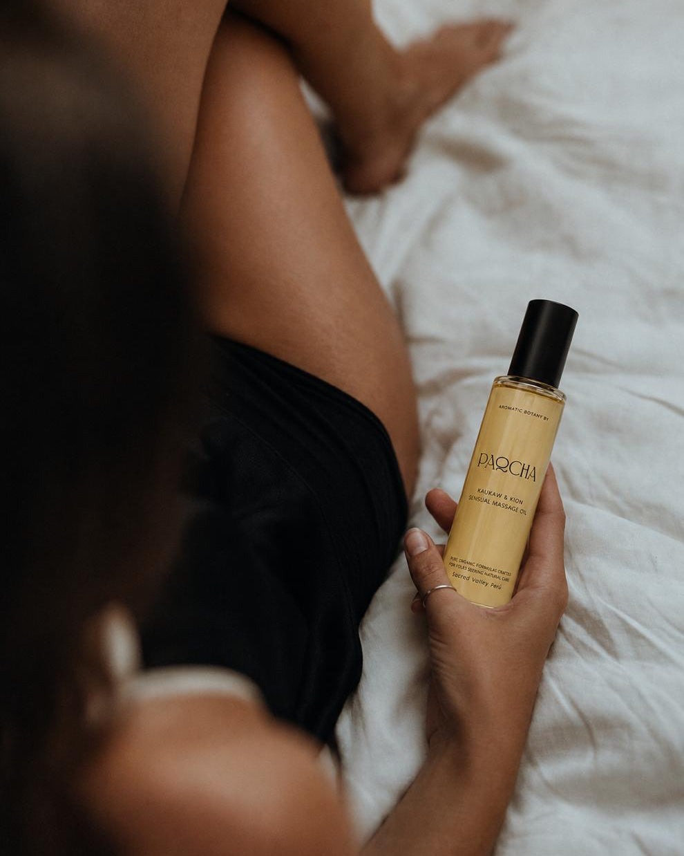 THEOBROMA CACAO SENSUAL MASSAGE OIL